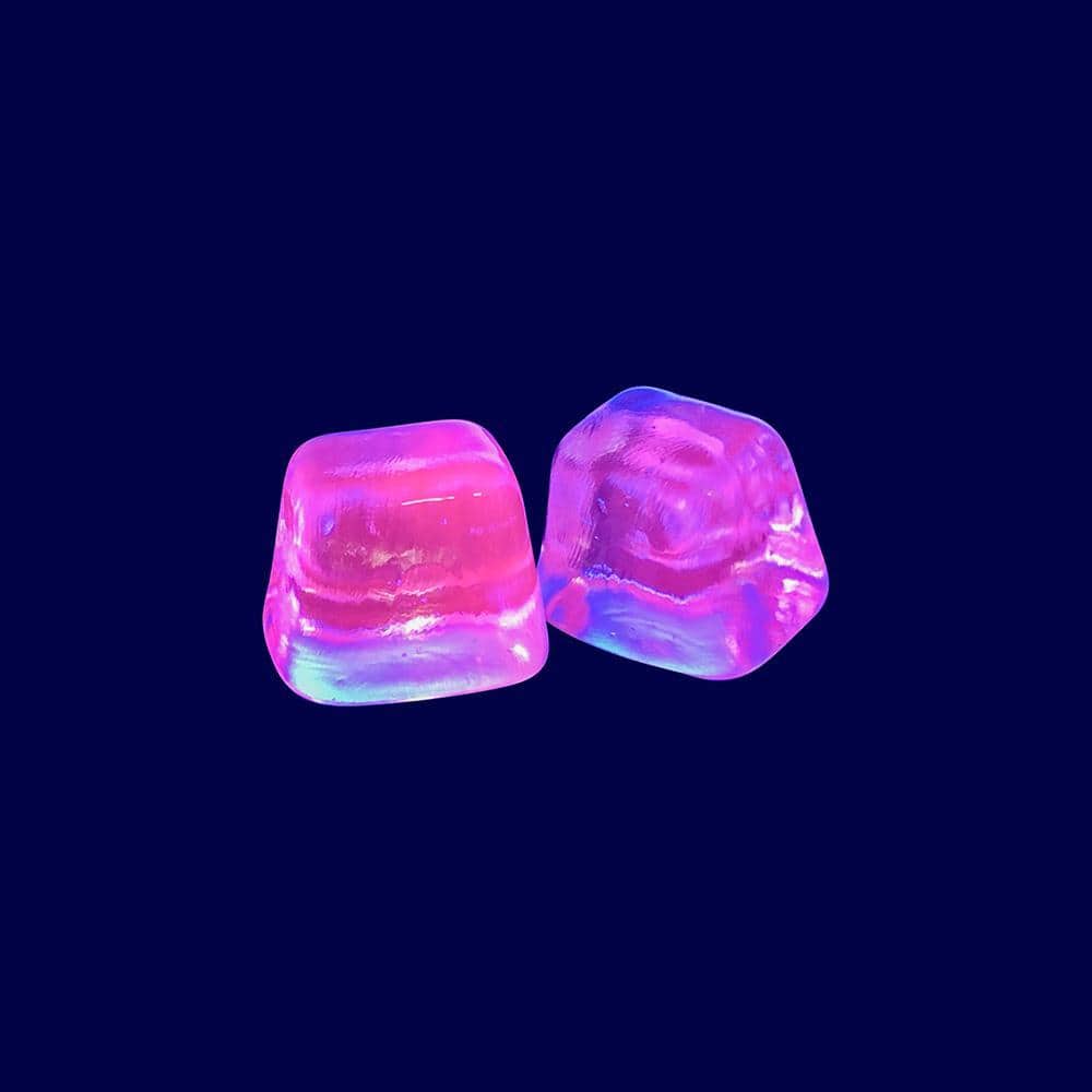 Chaka - Terp Cubes in Lucy UV Set - OPS.com